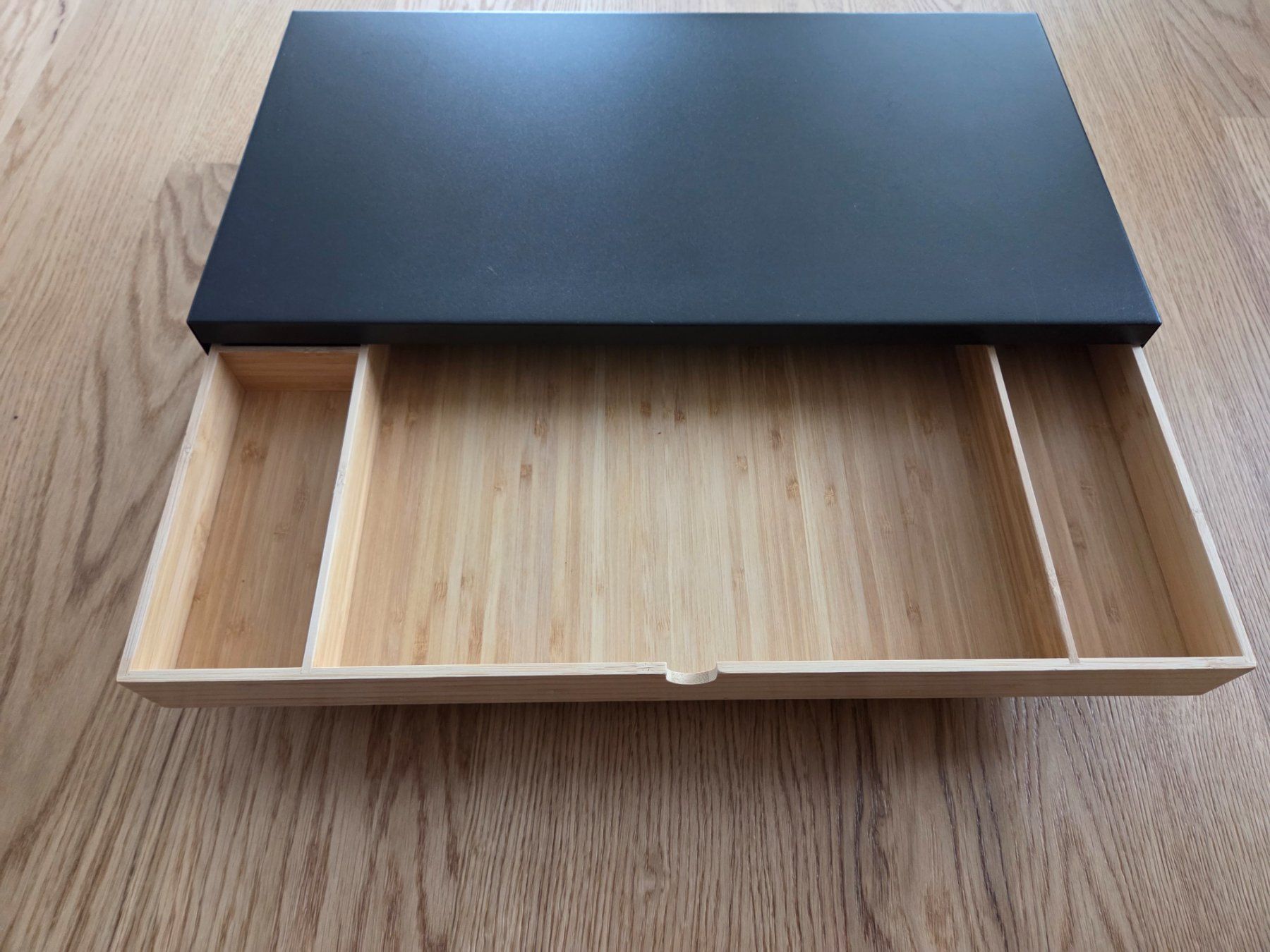 Sonstige Dekorationen & Accessoires: ELLOVEN - Monitorerhöhung mit Schublade, anthrazit – Neu (gemäss Beschreibung) aus Liebefeld von VelvetVault 3