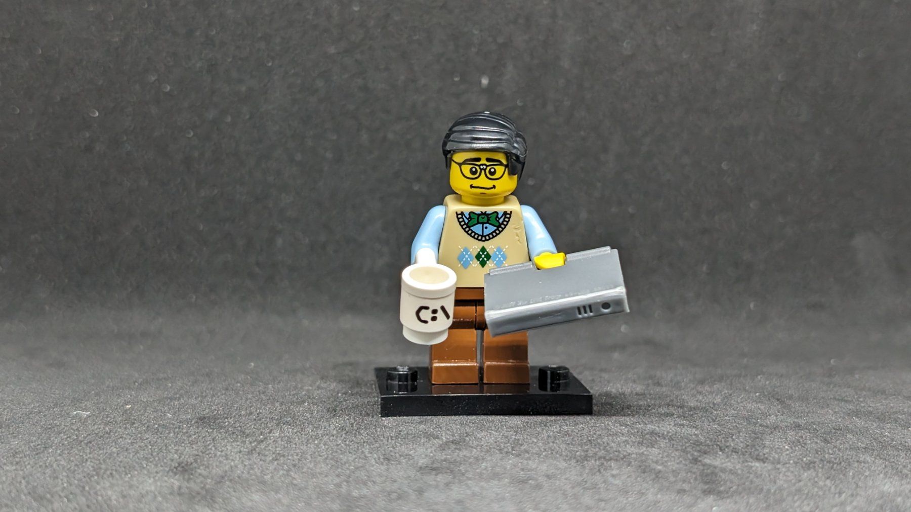 Lego Figuren: LEGO Minifigure - Computer Programmer, Series 7 – Gebraucht aus Adliswil von