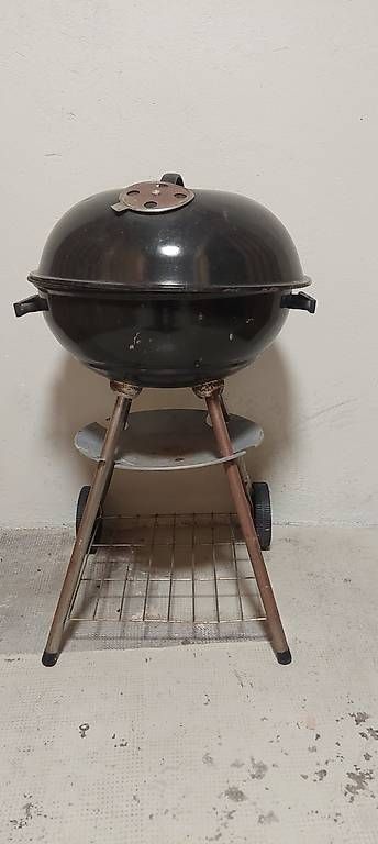 Griglie: Barbecue rond / sphérique / boule – Usato da Renens VD venduto da Sawyer97
