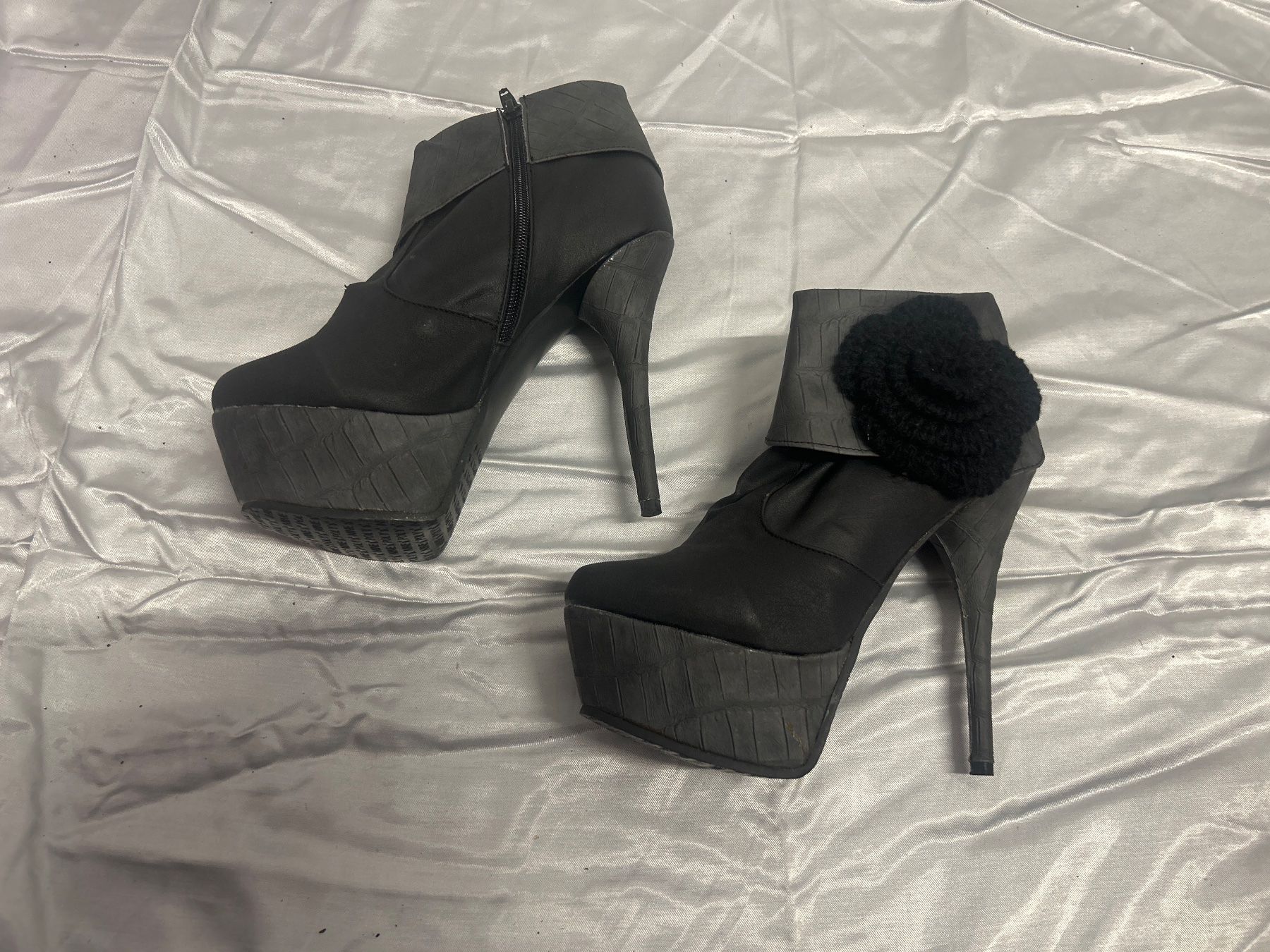 Scarpe da donna: Elegante Plateau Stiefelette Gr 39 Neu – Nuovo e nell'imballaggio originale da Regensdorf venduto da Spyke55 1