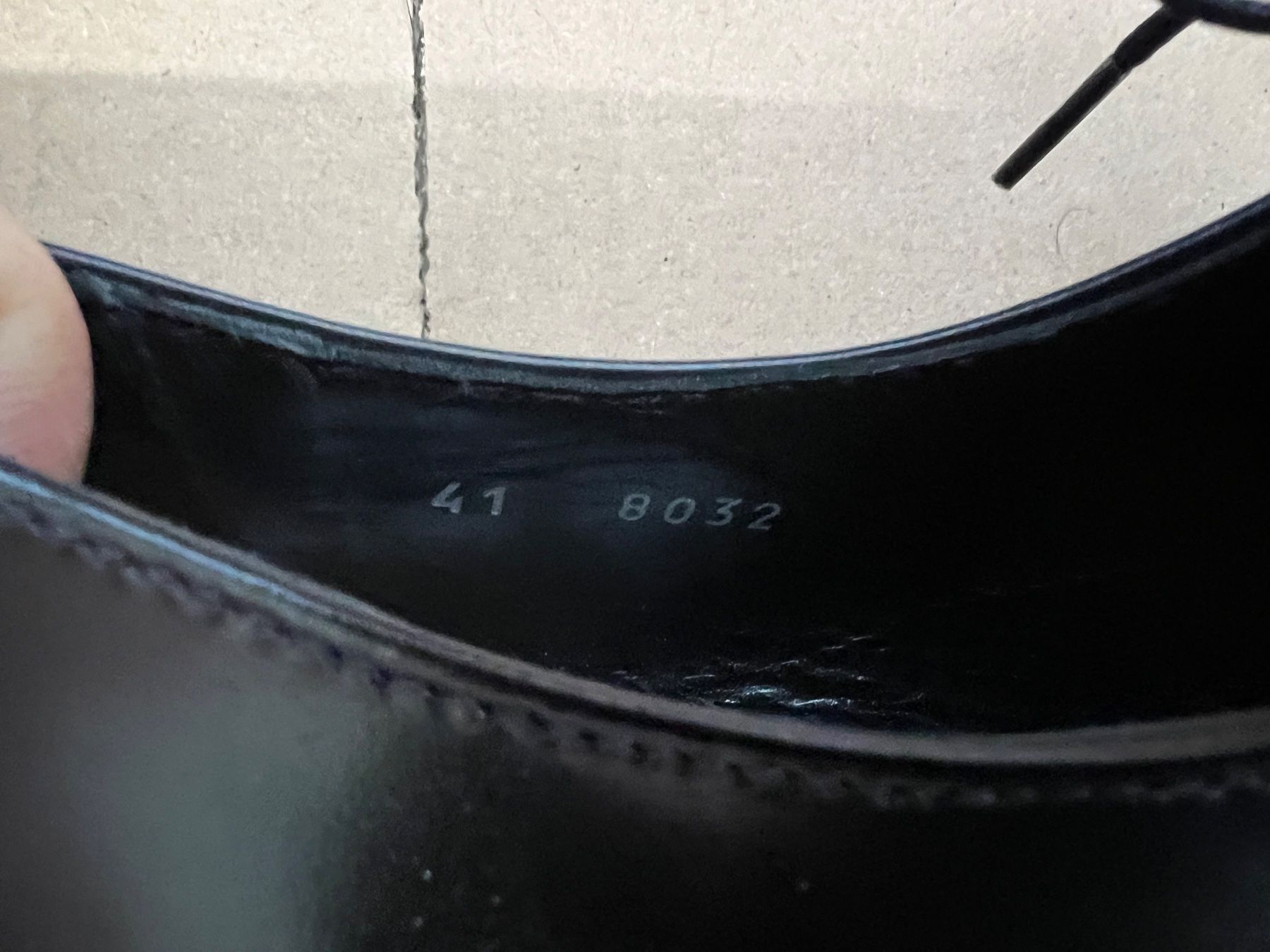 Scarpe da uomo: Paire de chaussures Charles Jourdan 41 – Usato da Basel venduto da La.Bonne.affaire 7