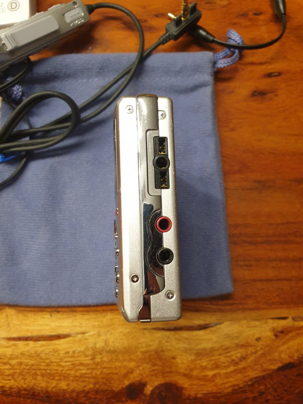 Minidisc: Minidisc Sharp MD-D470H mit div. Zubehör – Gebraucht aus Rain von chesz 6