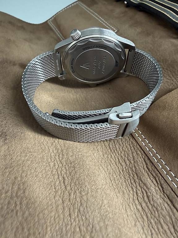 Omega Uhren: Omega Seamaster Diver 300 M 007 Edition – Gebraucht aus Zürich von timeio-swapwatch 7