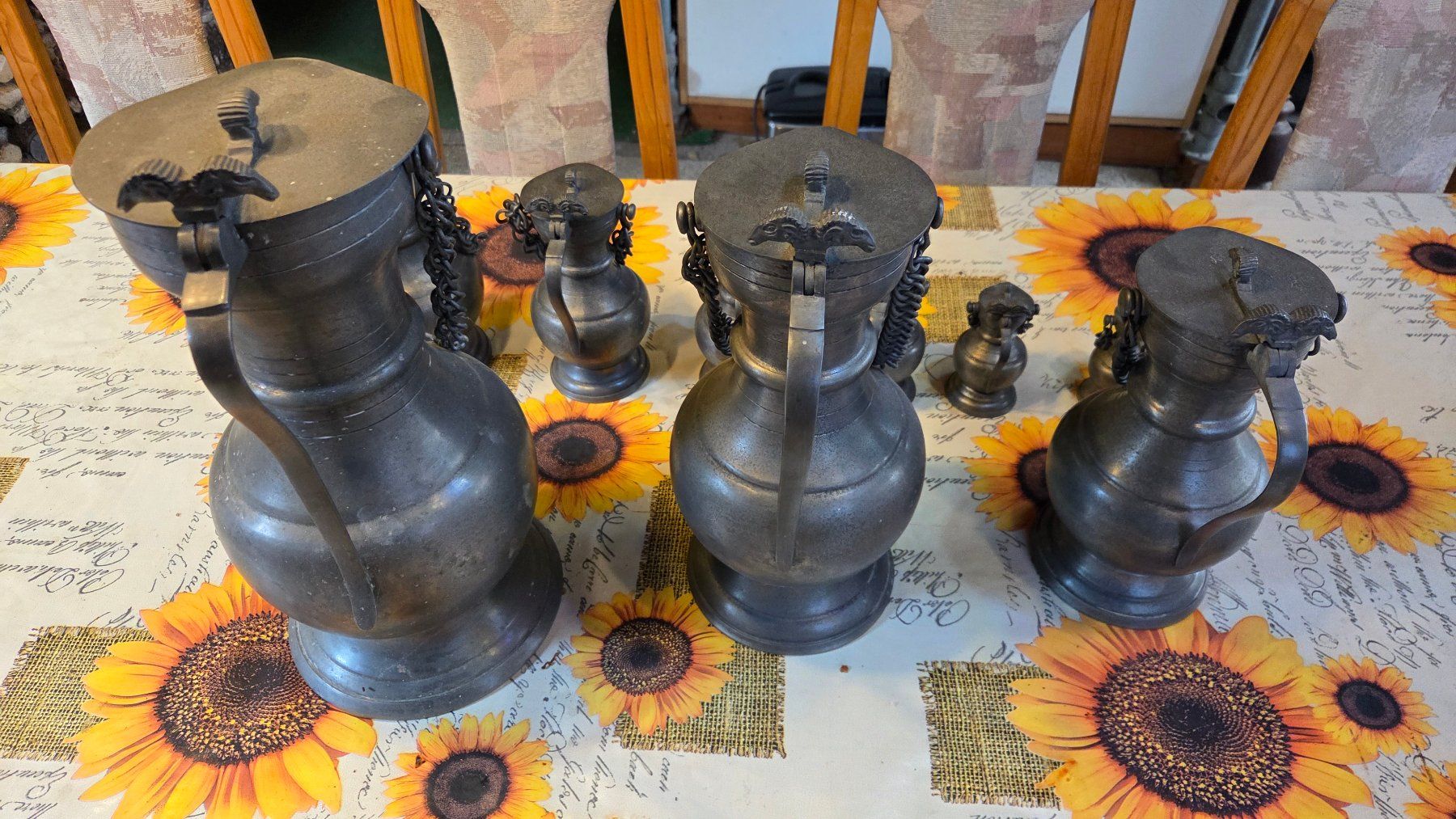Caraffe: Walliser Kannen, Zinnkannen – Usato da Regensdorf venduto da Beeker 1