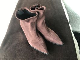 Neue Stiefelette Gr 40 dunkelbraun
