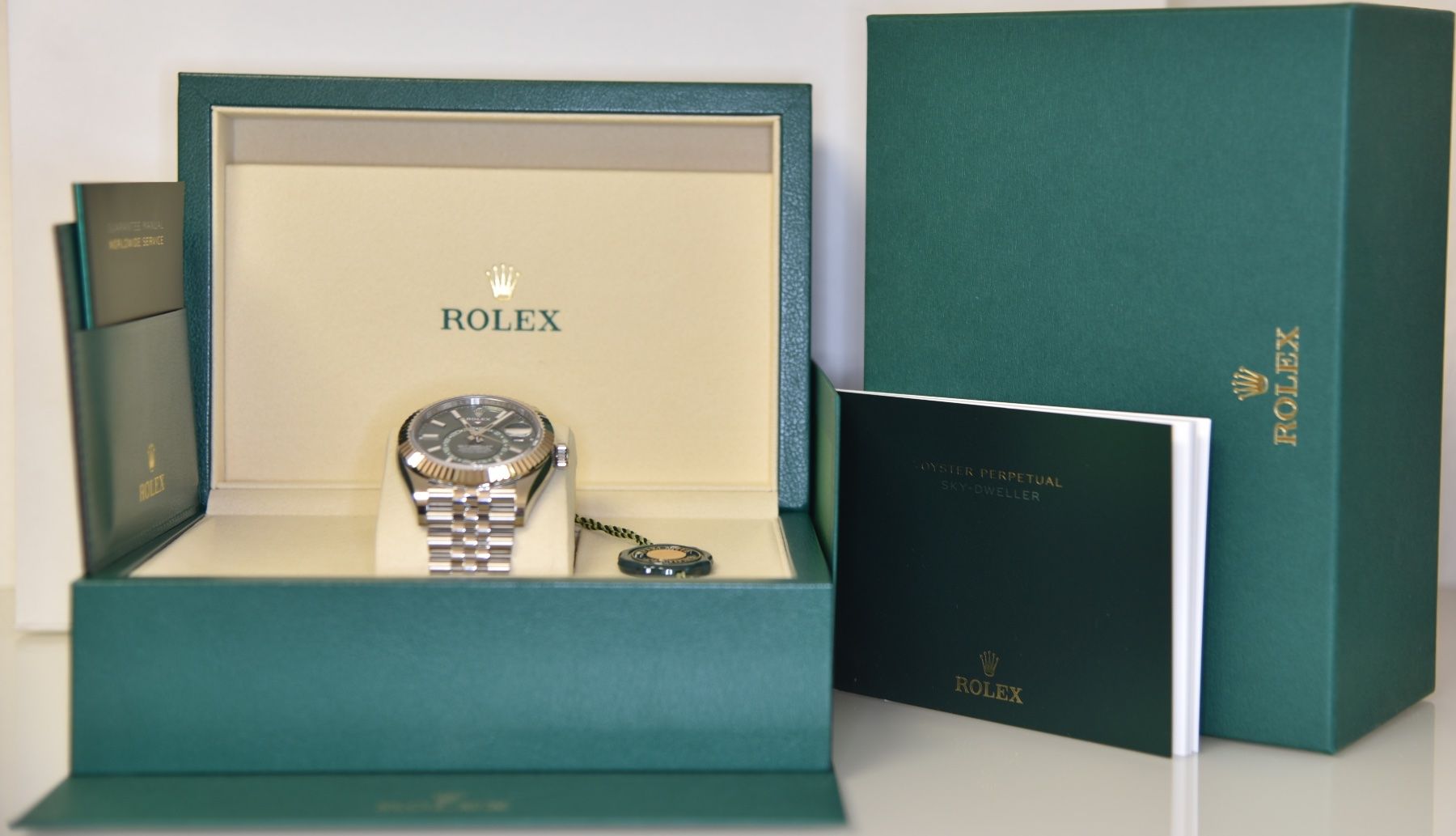 Rolex Orologi: Rolex Sky-Dweller Jubilee – Nuovo (secondo la descrizione) da Sachseln venduto da dom_8hhb