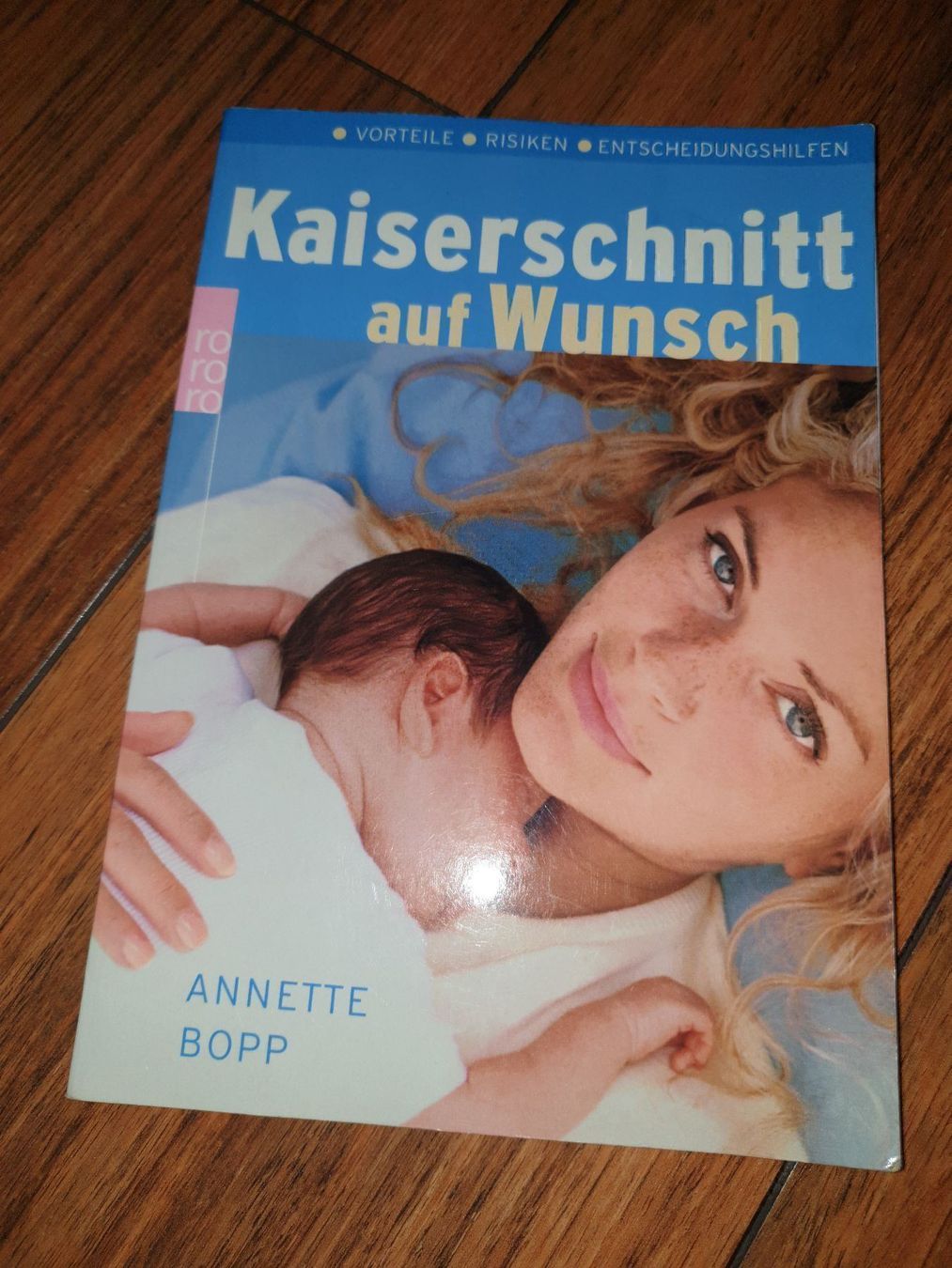 Geschirrsets: Kaiserschnitt auf Wunsch - Annette Bopp – Gebraucht aus Buchrain von Baba-Jaga