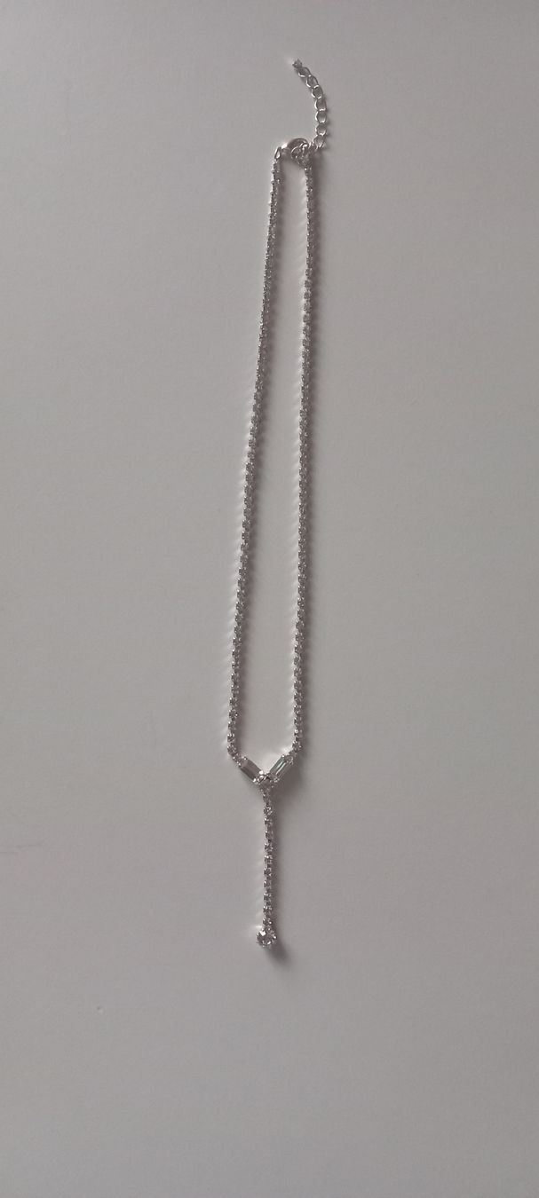 Catenine: NEUE Collier mit glitzernden Strass – Nuovo (secondo la descrizione) da Balsthal venduto da Marica75