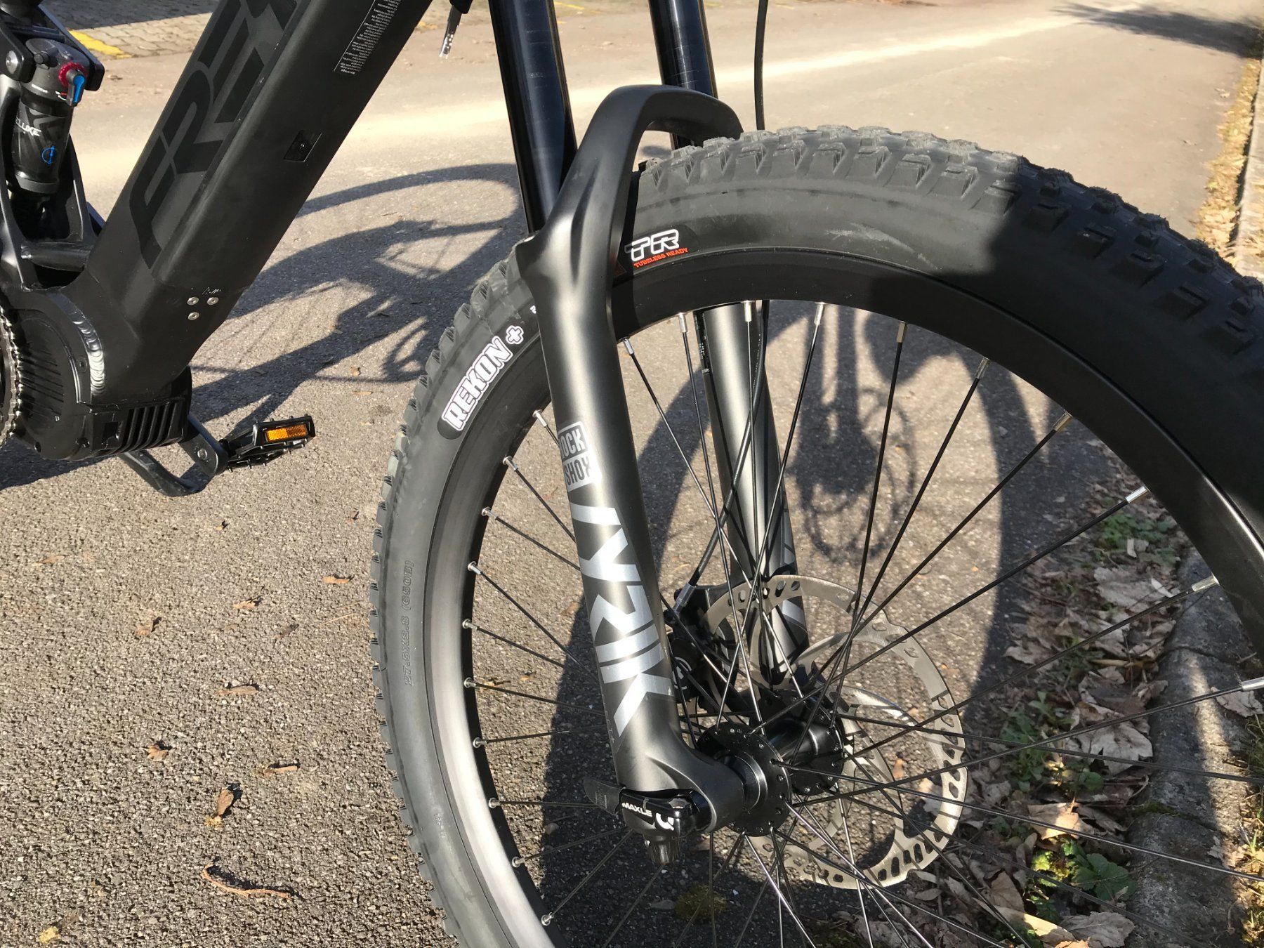 Biciclette: FREY AM1000EX 1000W Motor Downhill ebike – Nuovo e nell'imballaggio originale da Pfaffhausen venduto da Nyota 7