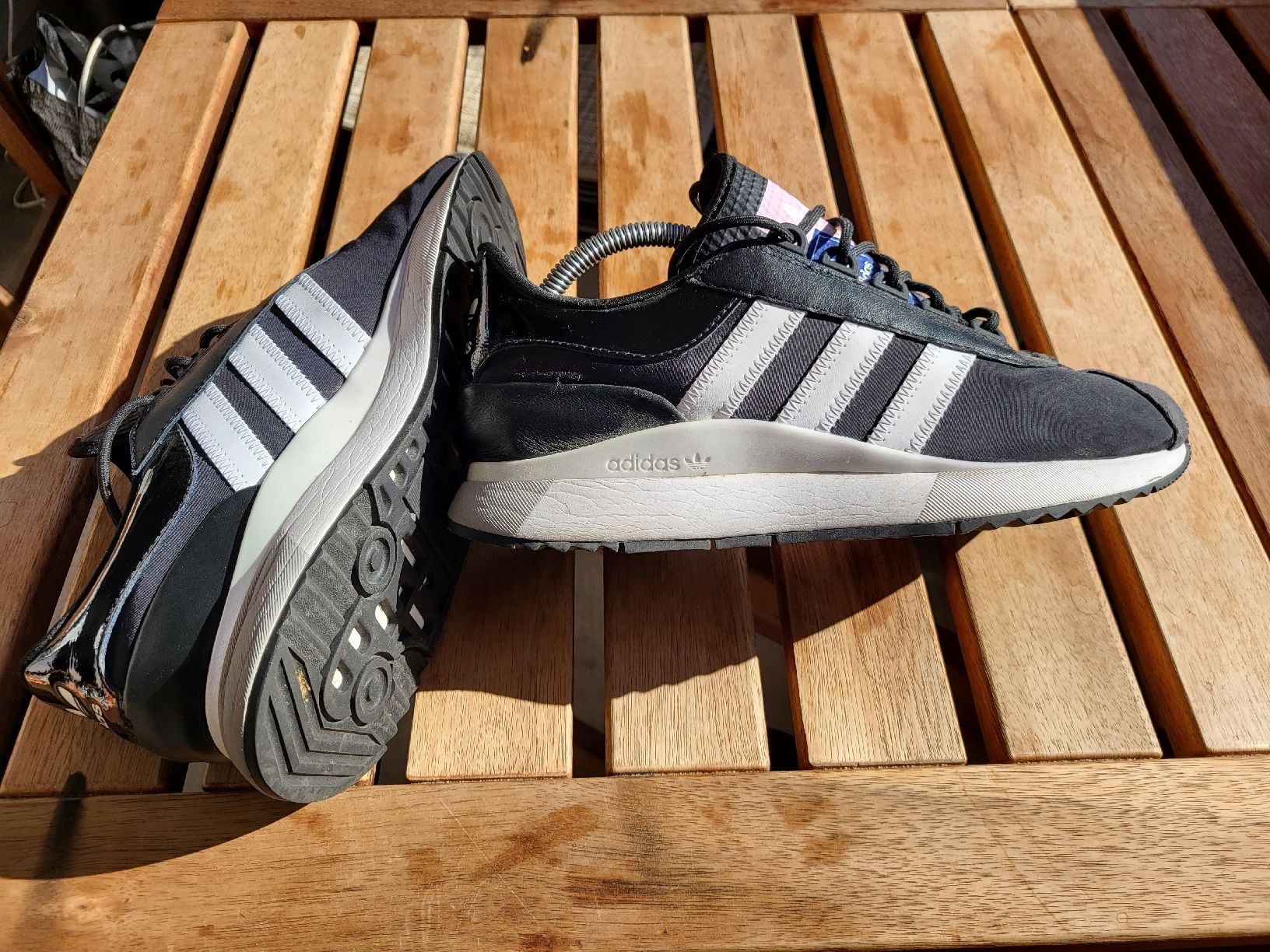Adidas Scarpe da donna: Adidas Schuhe Gr 40 2/3 – Nuovo (secondo la descrizione) da Basel venduto da Nerea07 1