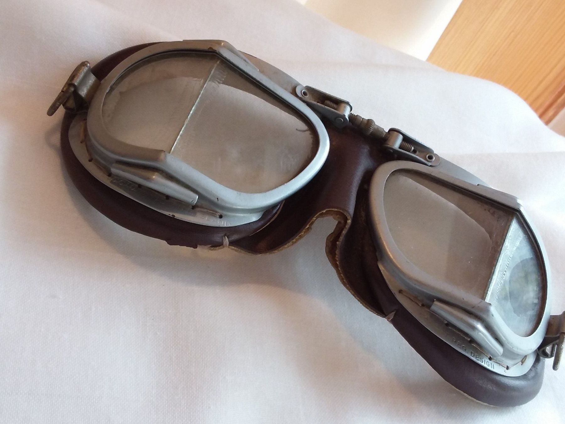 Brillen & Gläser: WW2 Aviator Goggles  Piloten Brille Stadion GB – Gebraucht aus Zürich von gutsan 5