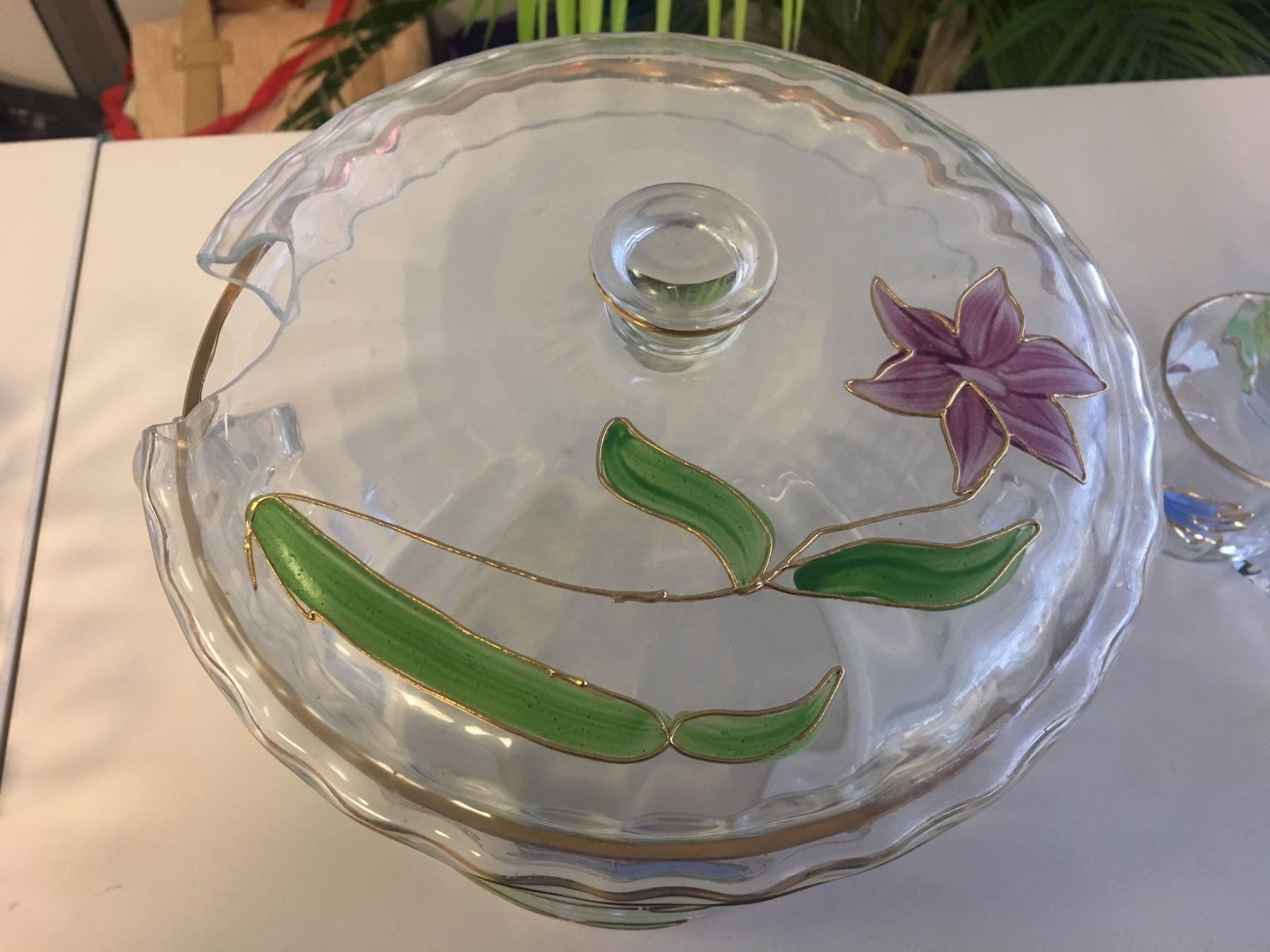 Gläser: Bowle mit Deckel und Tassen dazu Tiffany – Gebraucht aus Brügg BE von rutschimedizin 3
