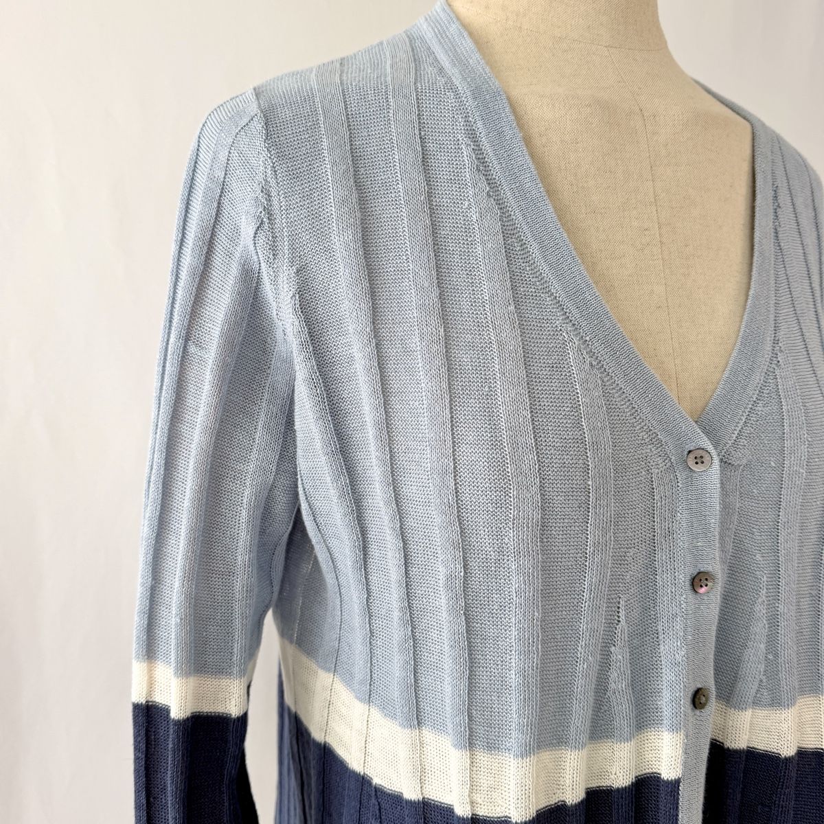 Hemisphere Pullover & Sweatshirts: HEMISPHERE Linen Cardigan – Gebraucht aus Freienbach von Avviivva_Shop 1