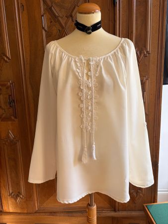 Wunderschöne weiße Vintage Bluse  Größe XXL Zustand Perfect