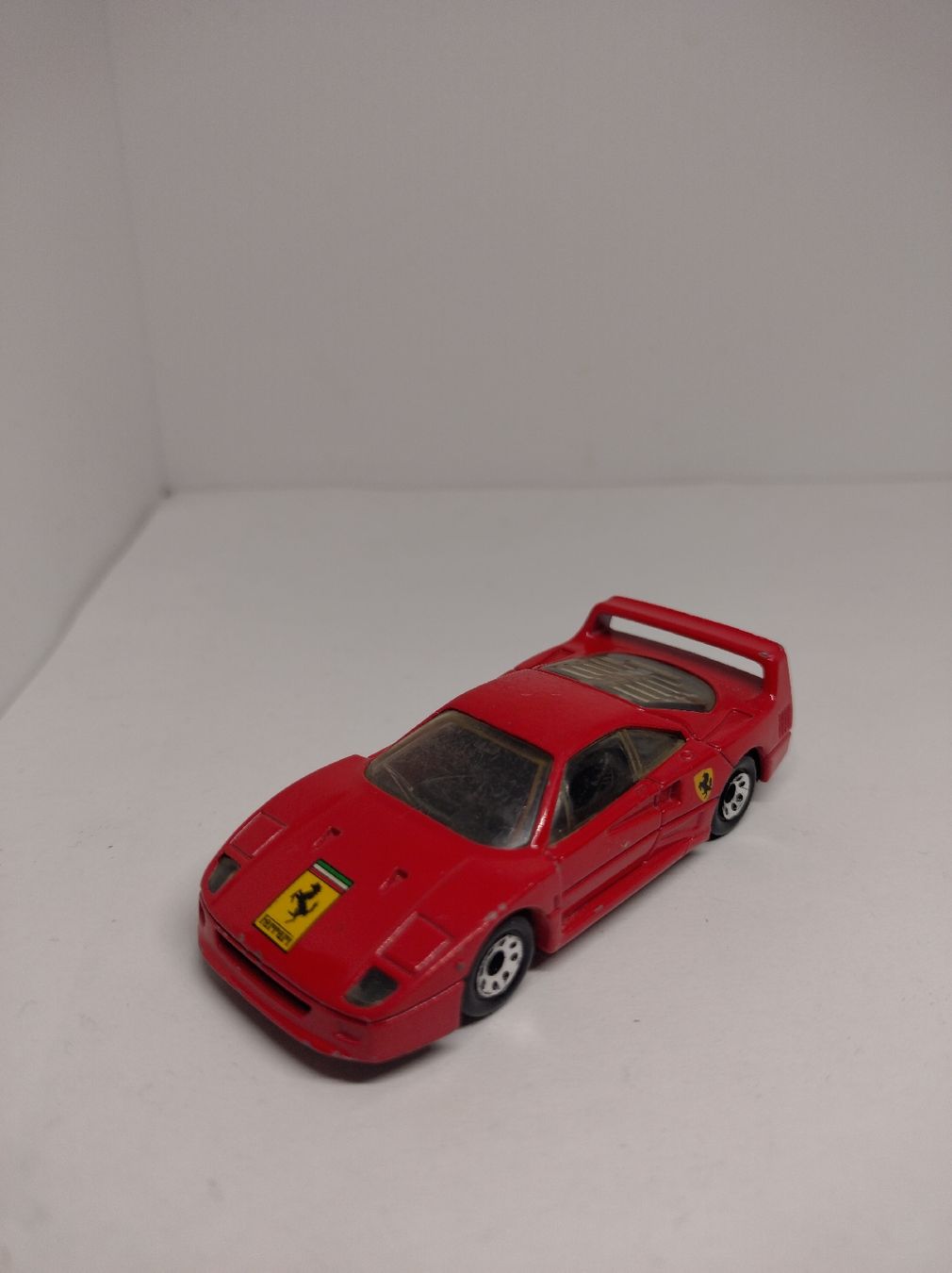 Matchbox Modellautos: Matchbox, Ferrari F40 1988 – Gebraucht aus La Chaux-de-Fonds von Pierrot8404