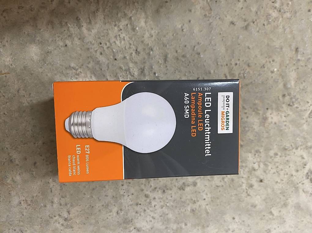 Lampade: Ampoules LED E27 18pcs – Usato da Nyon venduto da emi_xsj2 1