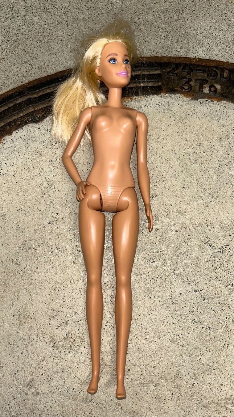 Bambole: Barbiepuppe – Usato da Safenwil venduto da 2hand_aber_wertvoll