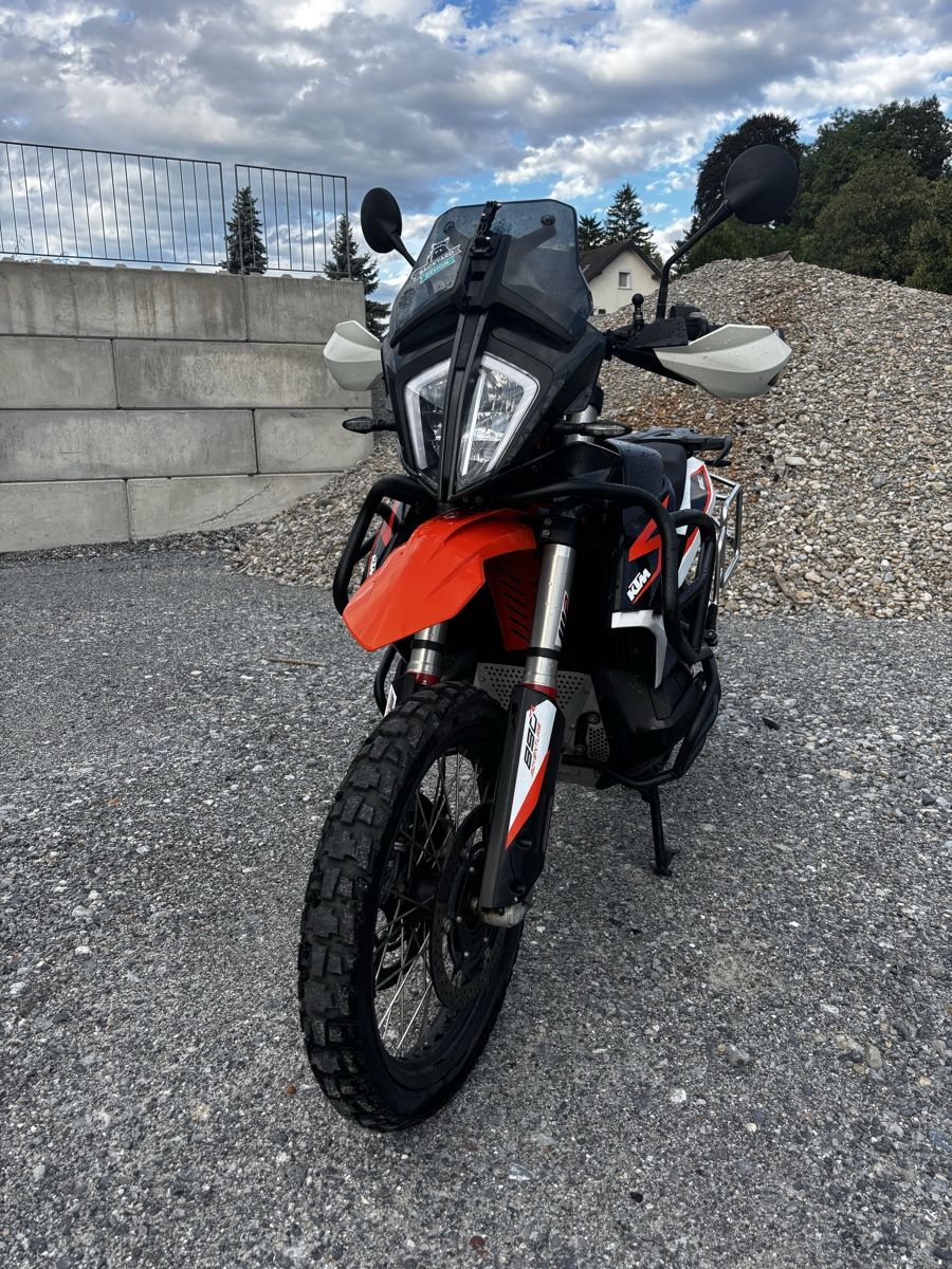 KTM Enduro: KTM Adventure 890 R – D'occasion à Niederhelfenschwil par ale_y8mv