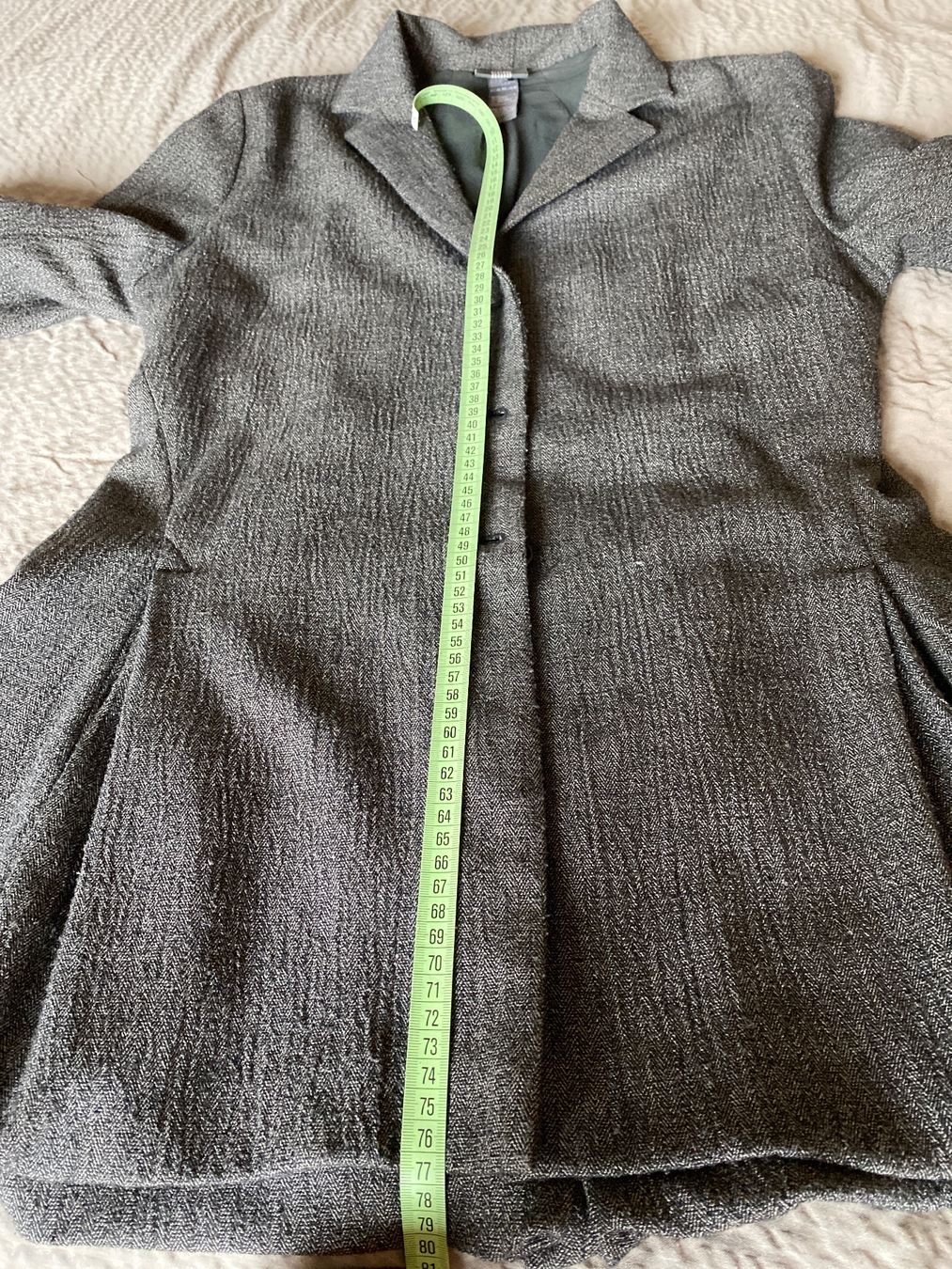 Lilith Jacken: Veste Lilith – Gebraucht aus Lonay von Ikoko 8