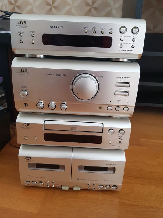 Mini chaine Hi-Fi JVC F3000 avec télécommande (D'occasion) à La Sagne ...