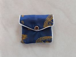 China Seiden Schmuck Tasche 7x6,5cm