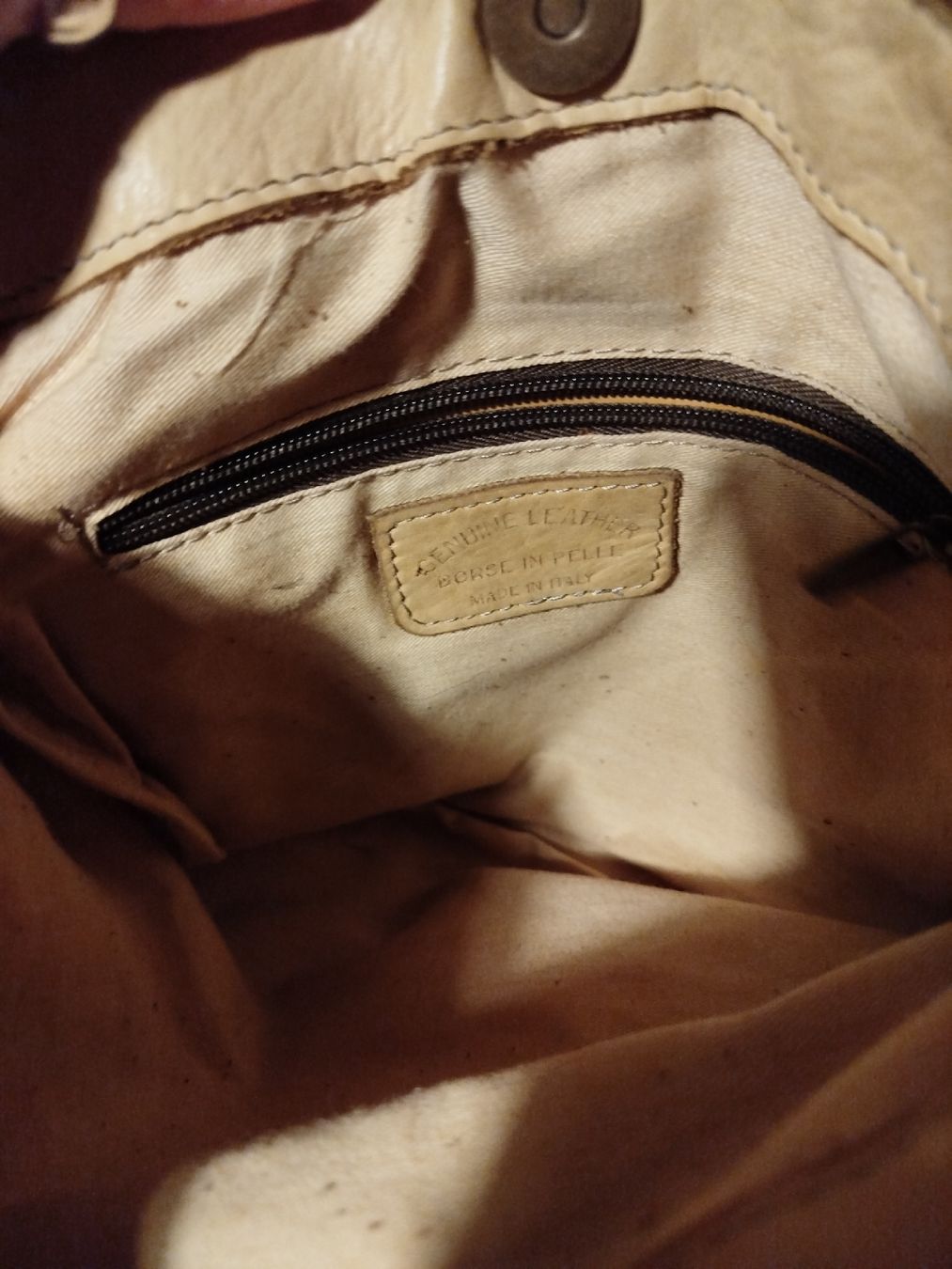 Borse da donna: Sac en cuir jaune  – Usato da Sonvilier venduto da lesW 4