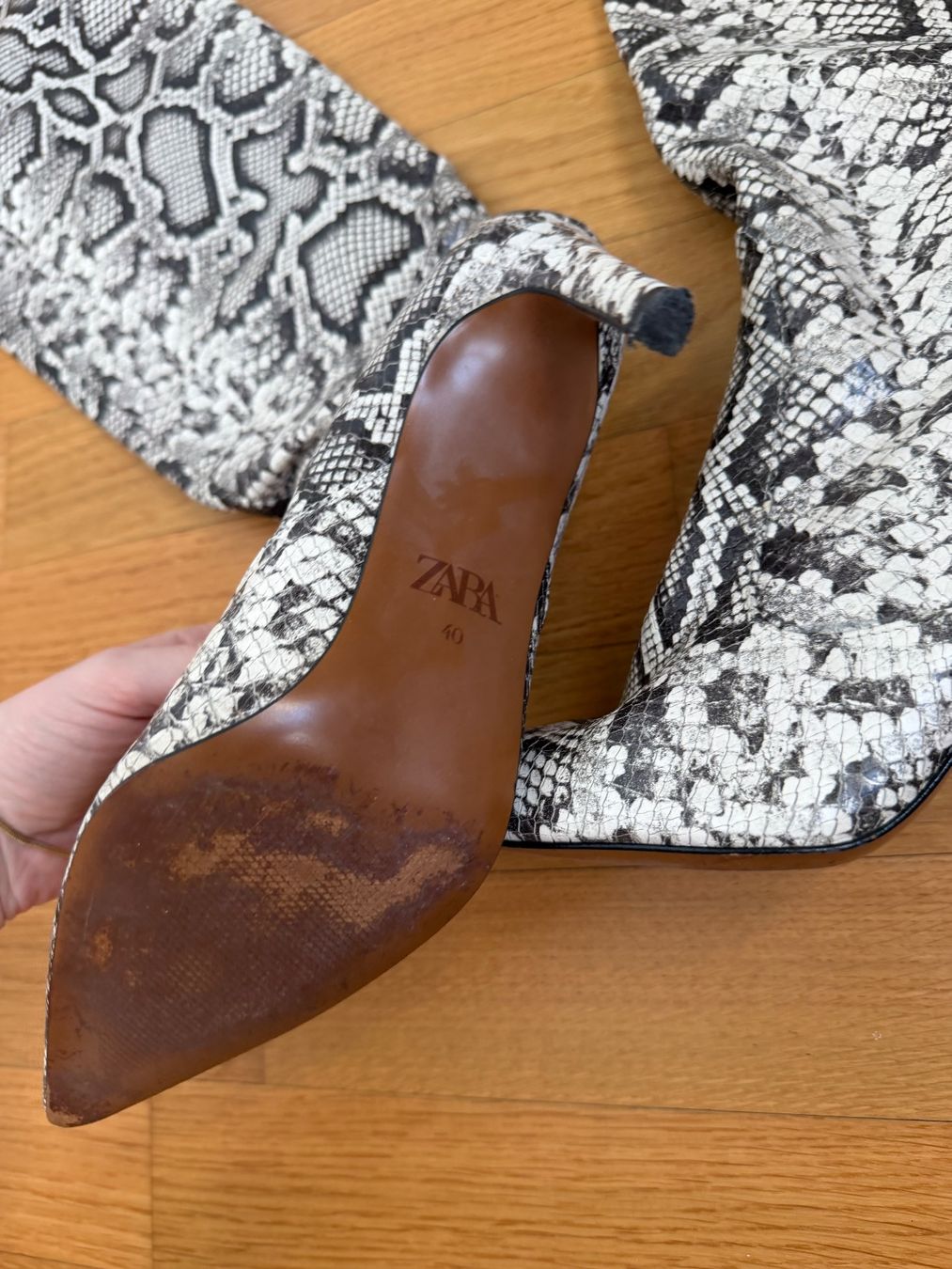 Zara Scarpe da donna: Zara Snake Print Boots Gr. 40 – Usato da Klingnau venduto da Vdado 1