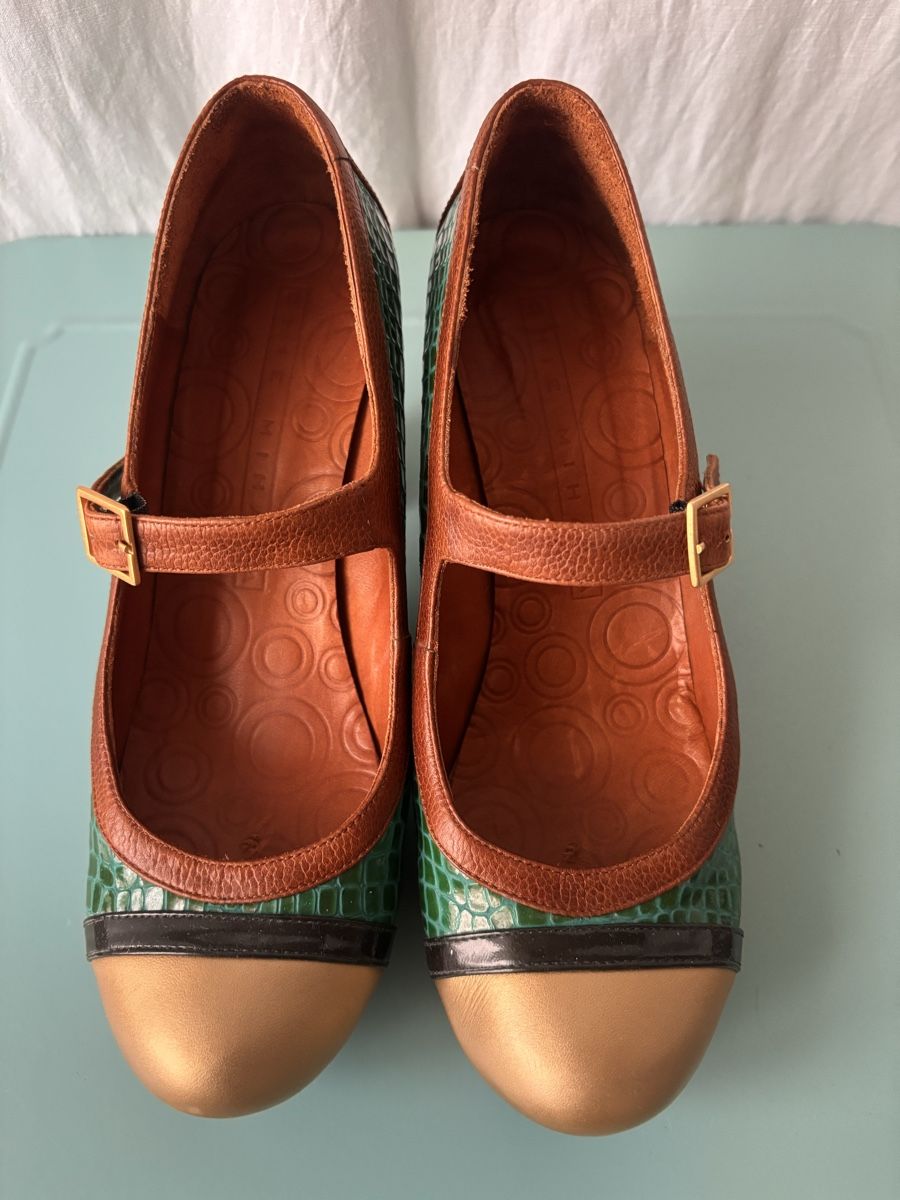 Chie Mihara Damenschuhe: Escarpins 38,5 Chie Mihara – Neu (gemäss Beschreibung) aus La Chaux de Fonds von vic_gr9h