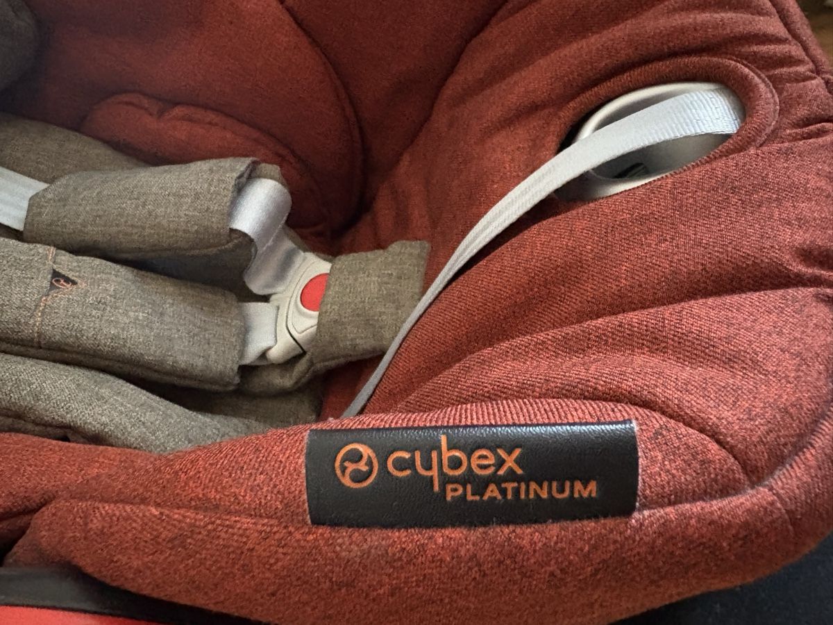 Cybex Seggiolini per auto: Cybex Platinum Kinderautositz – Usato da Geneve venduto da ama_bc7w 1