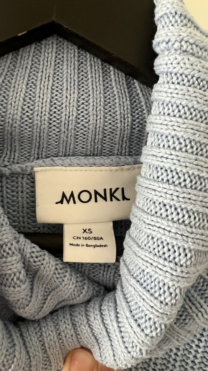 Monki Pullover & Sweatshirts: Rollkragenpullover hellblau gestrickt – Gebraucht aus Langnau i. E. von bariza 3