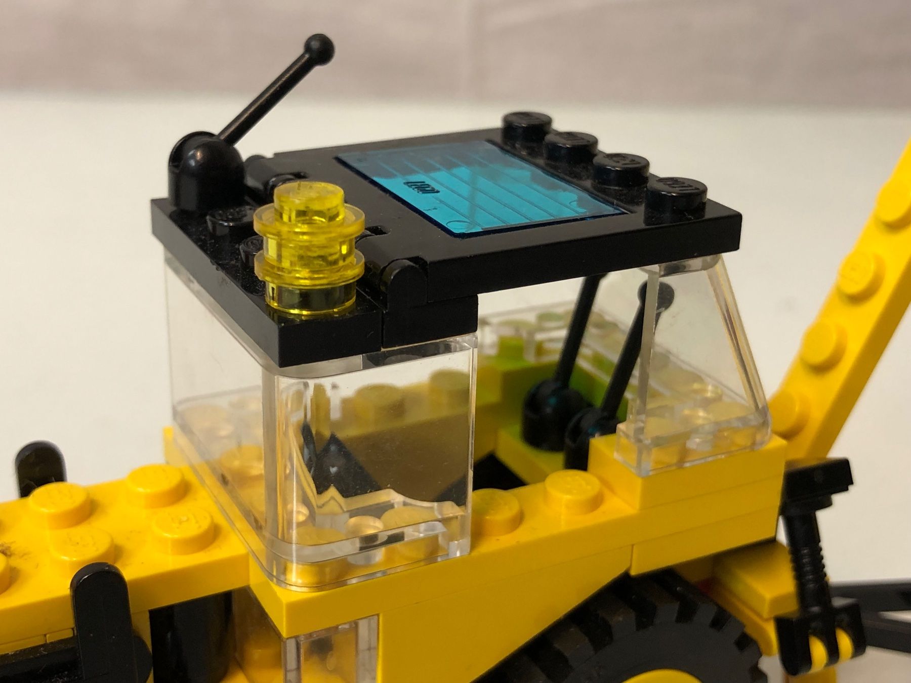 Lego Kit di costruzioni: LEGO 4543 - Tractor Flatbed 9V Eisenbahn Tieflader Waggon – Usato da Brunnen venduto da Allerwaren 5