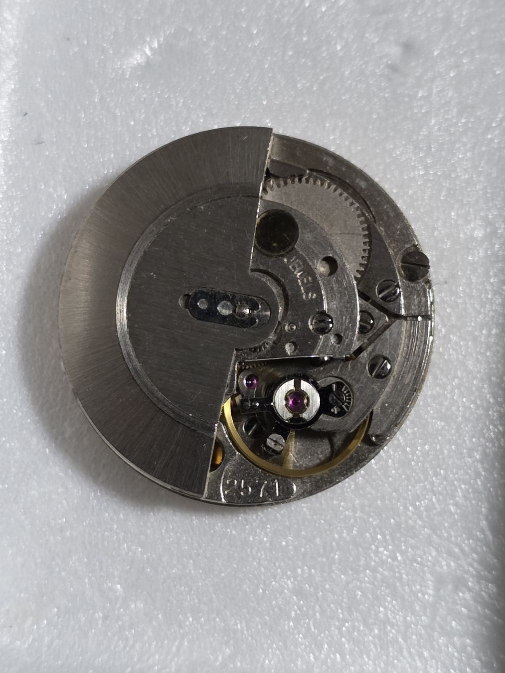 Mouvement De Montre ZENITH 7885 Vintage - à Réviser, Non Testé, Pour Horloger Ou Collectionneur