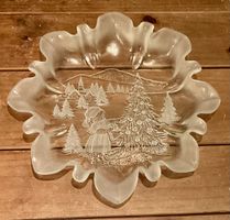 Winterliche Glasschale, speziell für die Festtage.