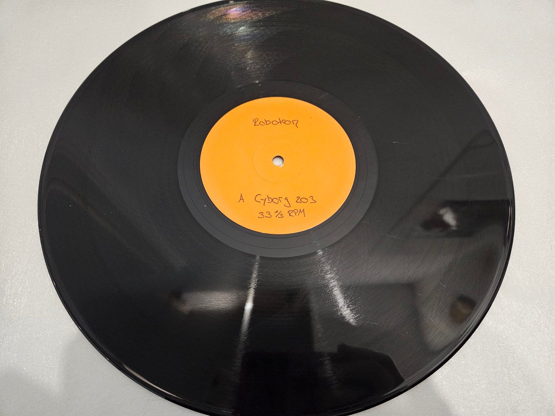 Schallplatten: Robotron »4« – Cyborg 203 / Electro-? ( Electro ) – Gebraucht aus Uster von Vinyl-Leidenschaft 2