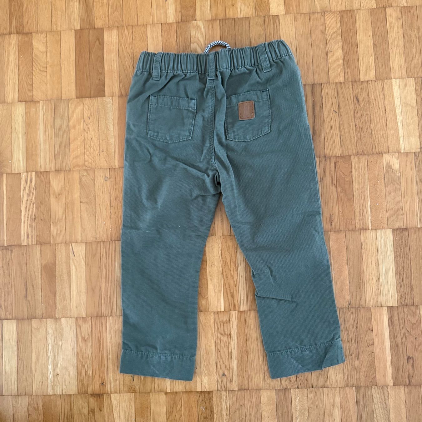 Okaidi Pantaloni: Okaidi Stoff Hose Gr 23M /86cm – Nuovo (secondo la descrizione) da Richterswil venduto da Eunoia85 2