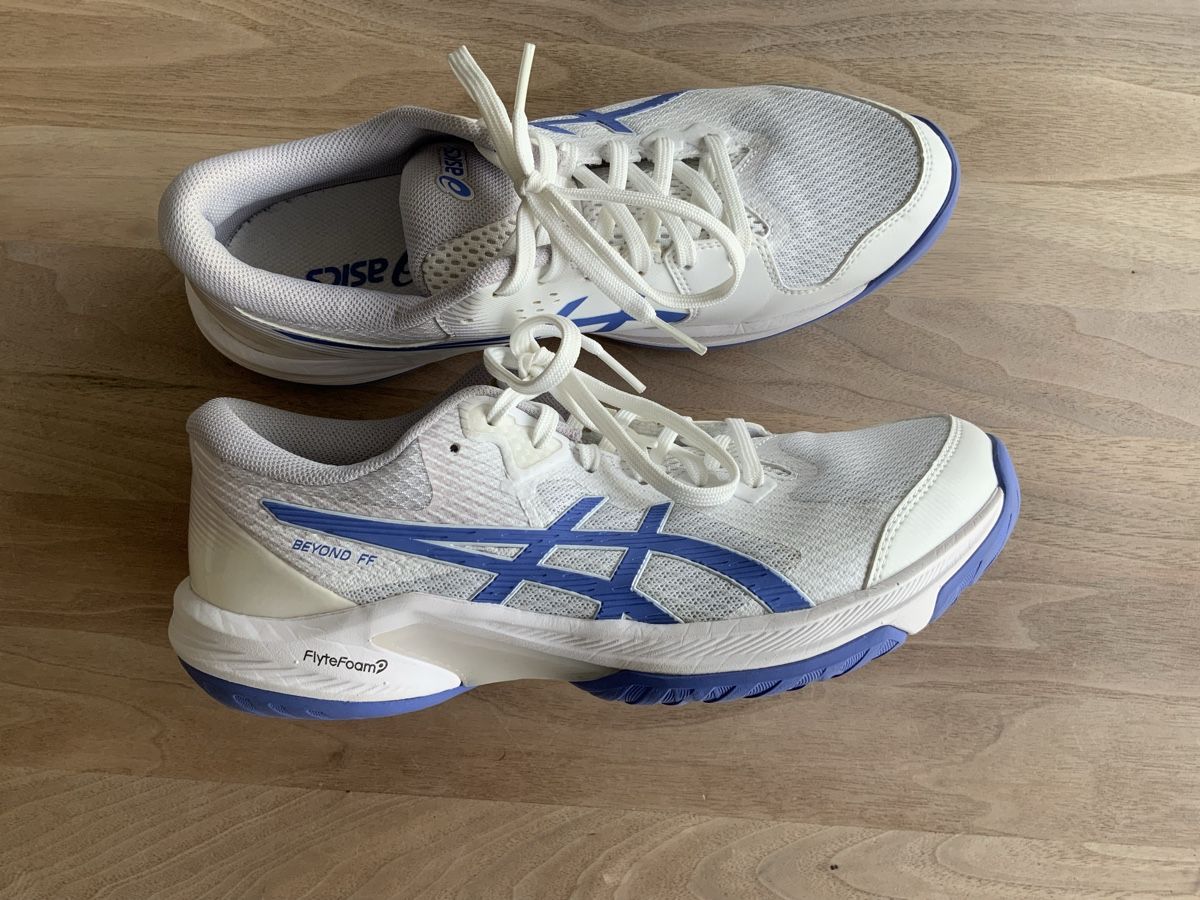Asics Scarpe da donna: Asics Gel Beyond FF – Nuovo (secondo la descrizione) da Magden venduto da Jackevaro