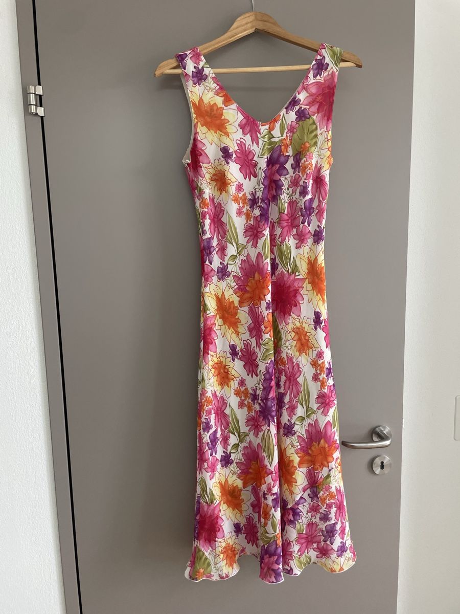 Vestiti: Biaggini Kleid Gr.40 – Nuovo (secondo la descrizione) da Zürich venduto da Mary233