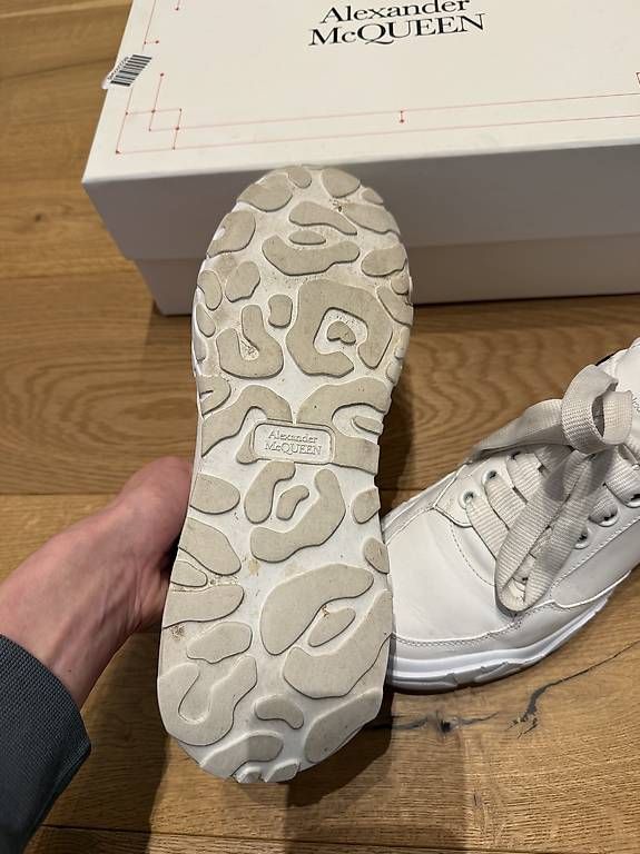 Scarpe da donna: Sneakers Alxeander McQueen, Gr. 39.5 – Usato da Lyss venduto da schaadfa 1