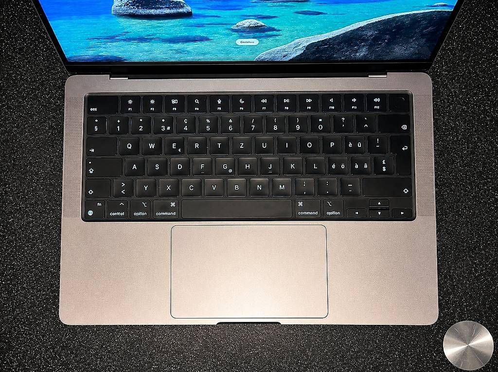 Apple Notebook: MacBook Pro 14" M3 | 16GB | 512GB | 98 Zyklen – Nuovo (secondo la descrizione) da Basel venduto da top_w2hg 1
