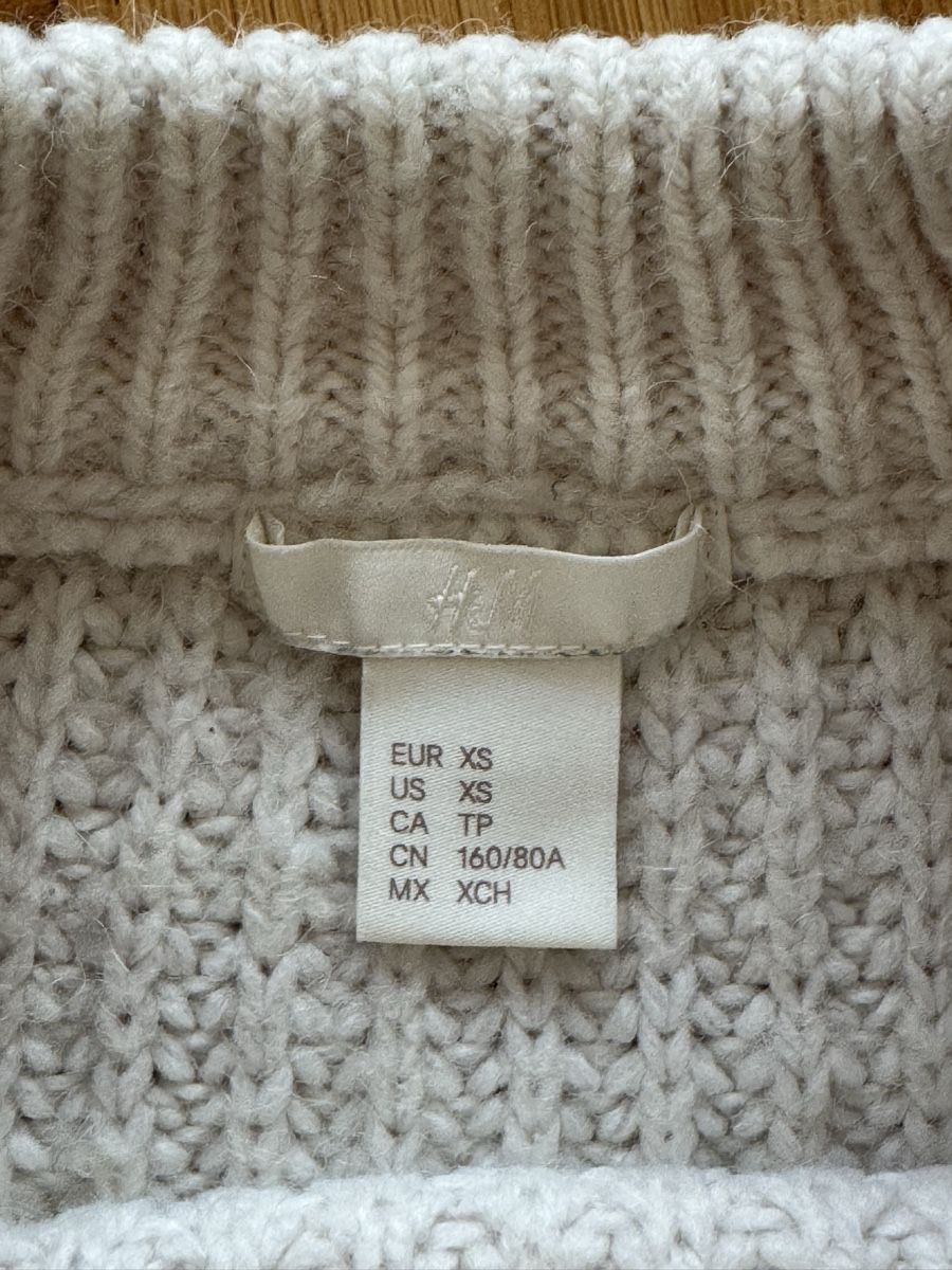 H&M Maglioni & Felpe: H&M Grobstrickpullover, beige/weiss, XS, Oversize-Look – Usato da Davos Wolfgang venduto da glo_6dm2 1