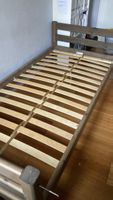 Lit FLEXA en bois massif 90x200 cm