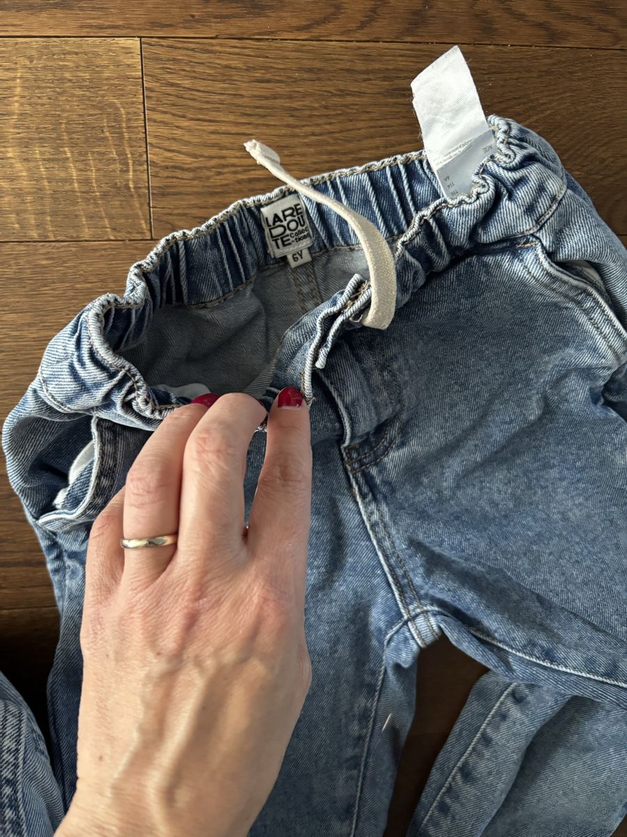 Pantaloni: Jeans 116 – Usato da Buchrain venduto da Ham2383 1