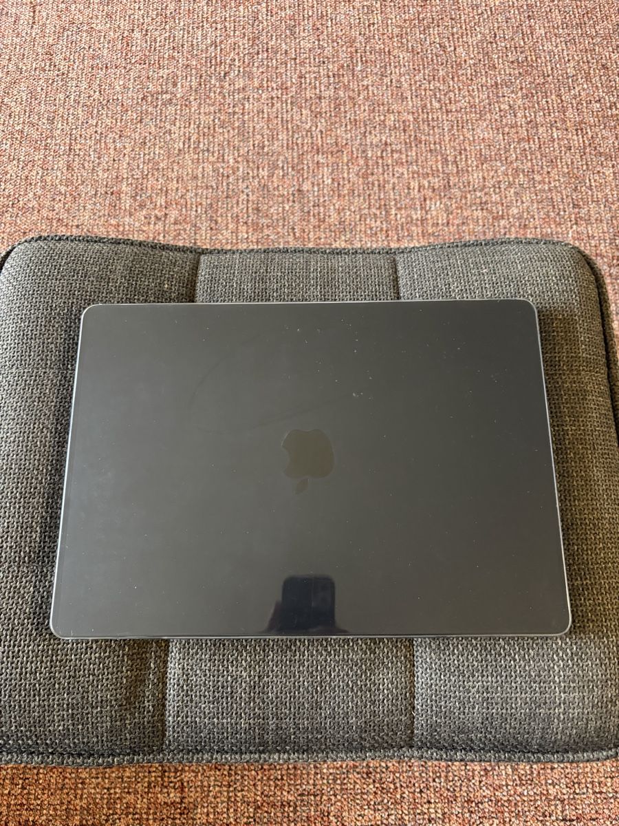 Apple Notebooks: Apple MacBook Air (15", Apple M4 Chip mit 10‑Core CPU  – Neu und originalverpackt aus Arosa von ben_mr7l 1