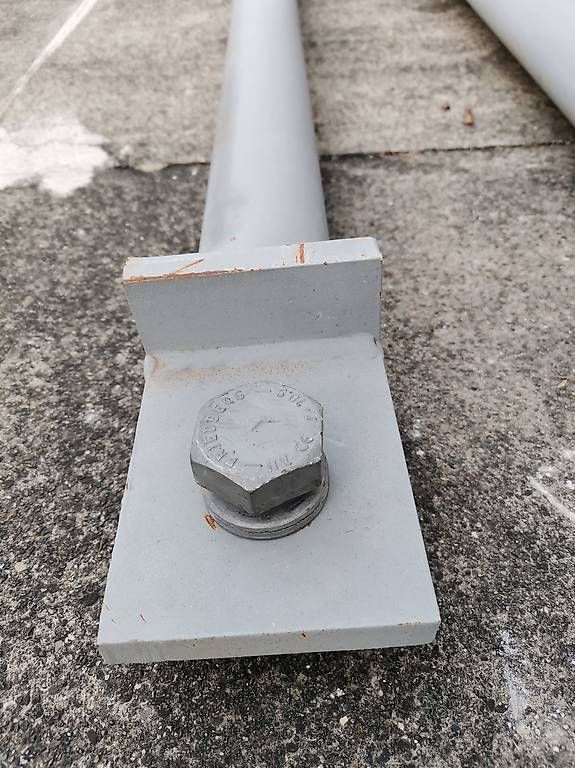 Wandhalterungen: Metallstützen – Gebraucht aus Schötz von Willys5401 3