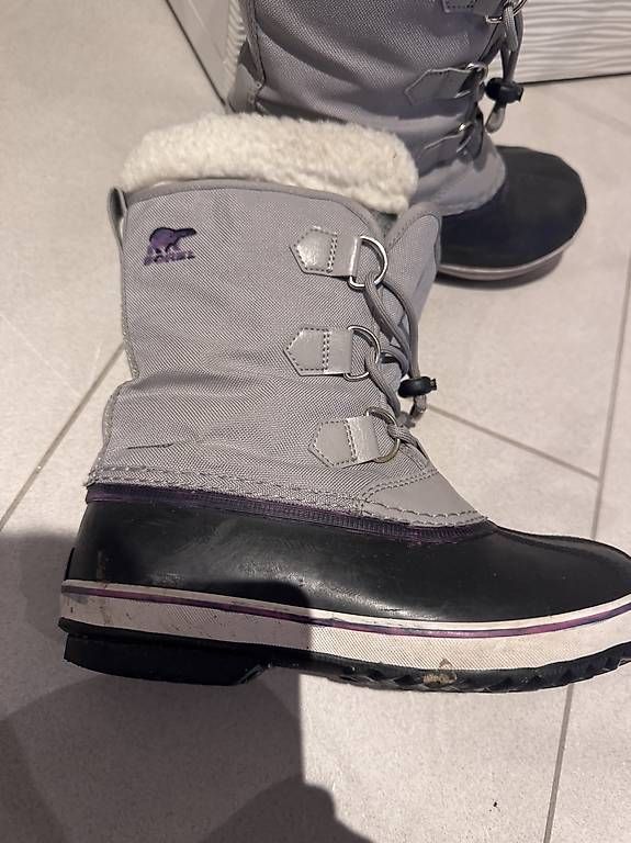 Sorel Scarpe per ragazze: Winterstiefel Sorel gr.37 – Usato da Fürigen venduto da Dkneu 1
