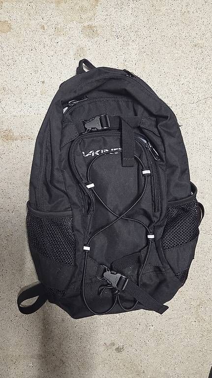 Zaini: Dakine Rucksack – Usato da Baar venduto da Famar5