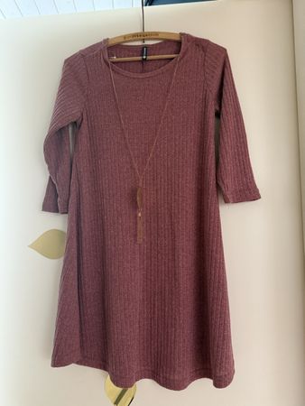 Waffelstrick Kleid Beere Grösse M