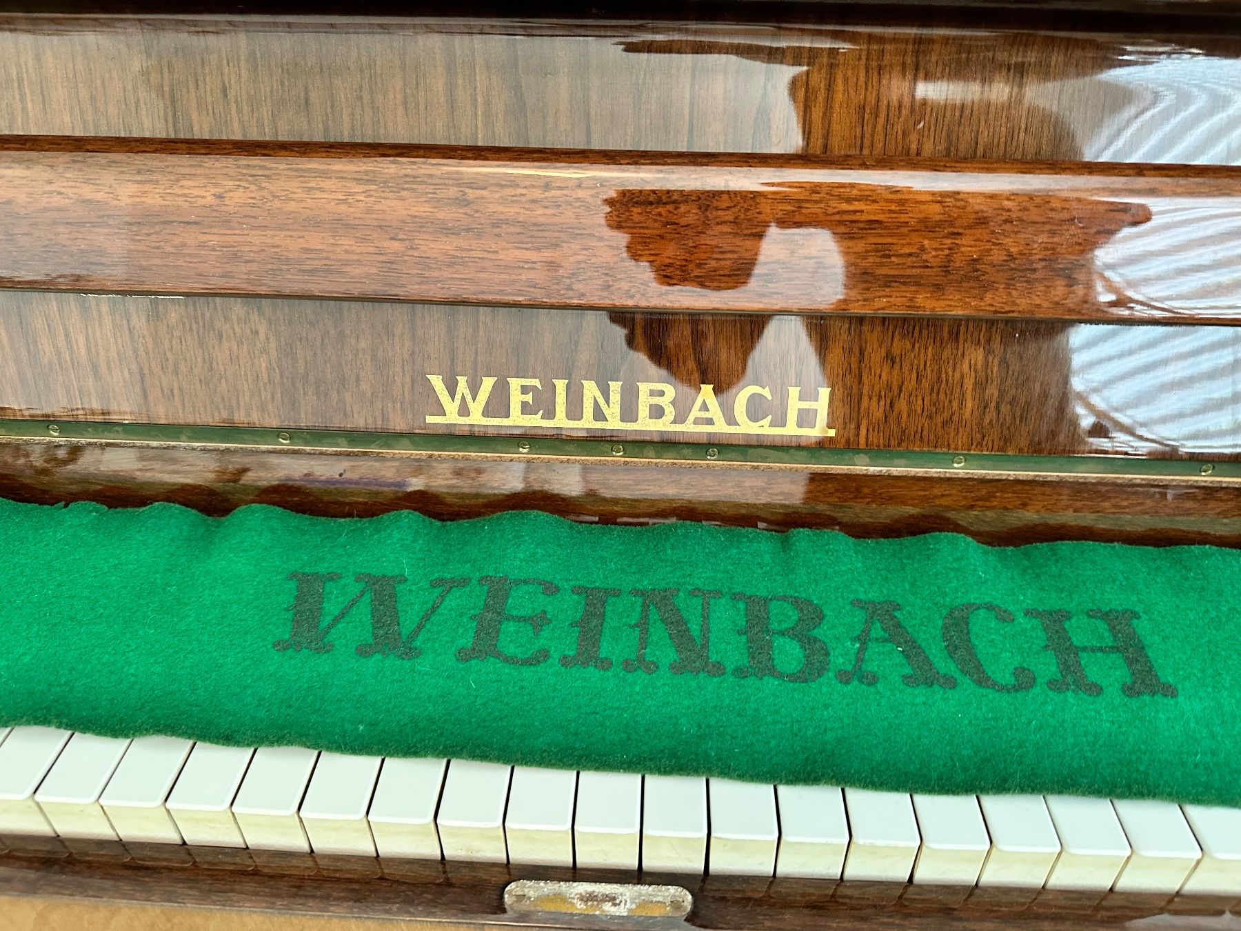 Strumenti musicali: Weinbach Klavier in Stäfa – Usato da Waedenswil venduto da Markfaris 5