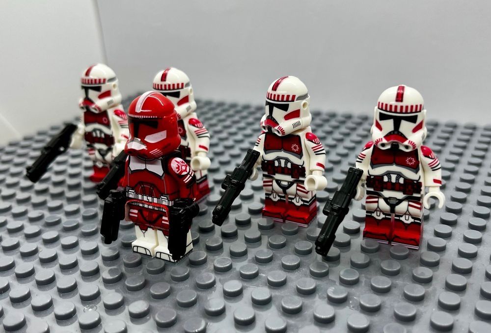 Star Wars Kit di costruzioni: Clone Wars Commander Fox & 4 Coruscant Guards Minifiguren – Nuovo (secondo la descrizione) da St.Gallen venduto da Jamaruqua 2