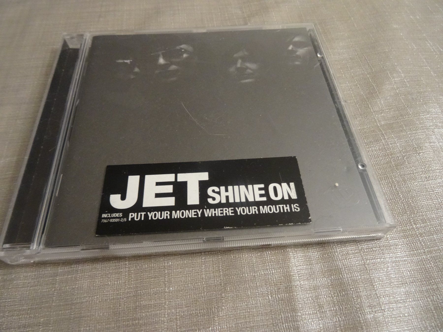 CD: JET - Shine On CD Album – Usato da Olten venduto da Disc-Ausverkauf